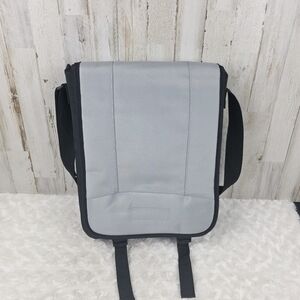 Timbuk2 Blogger Vertical Laptop Bag Gray & Black